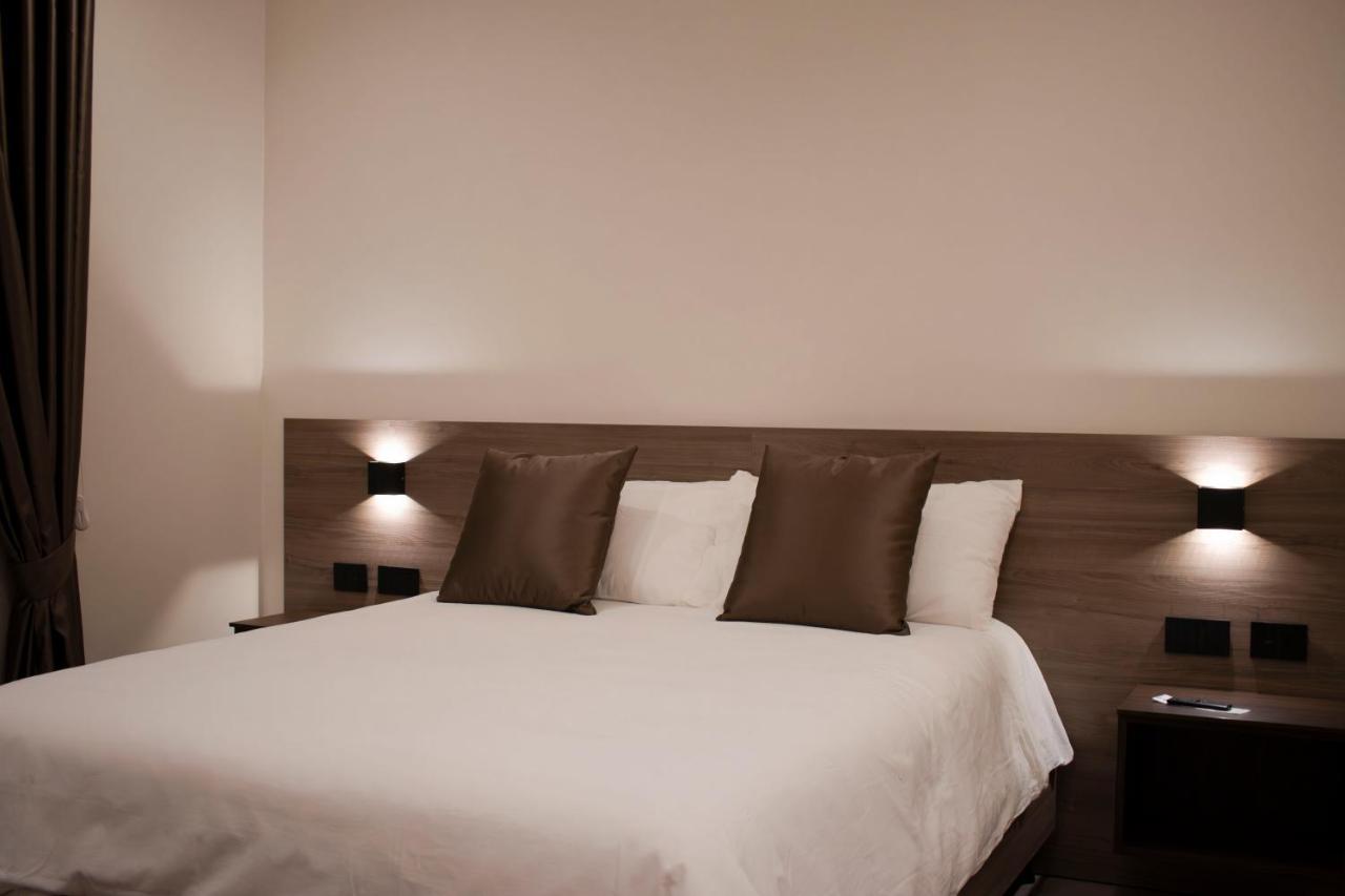 Augusto132 Bed & Breakfast Napoli Ngoại thất bức ảnh