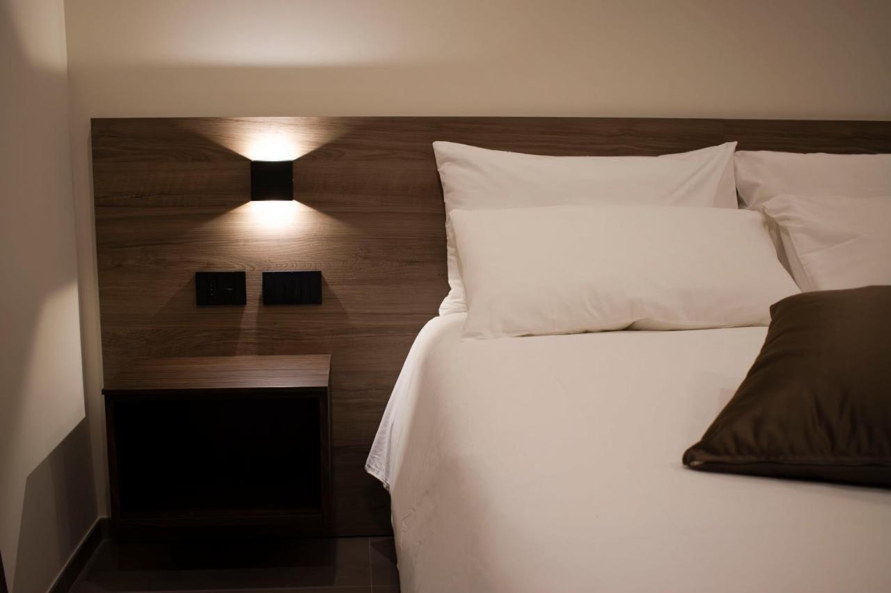 Augusto132 Bed & Breakfast Napoli Ngoại thất bức ảnh
