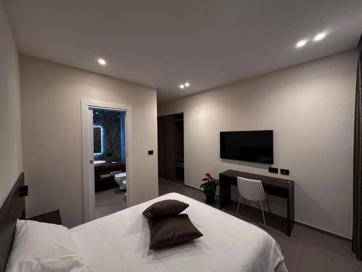 Augusto132 Bed & Breakfast Napoli Ngoại thất bức ảnh