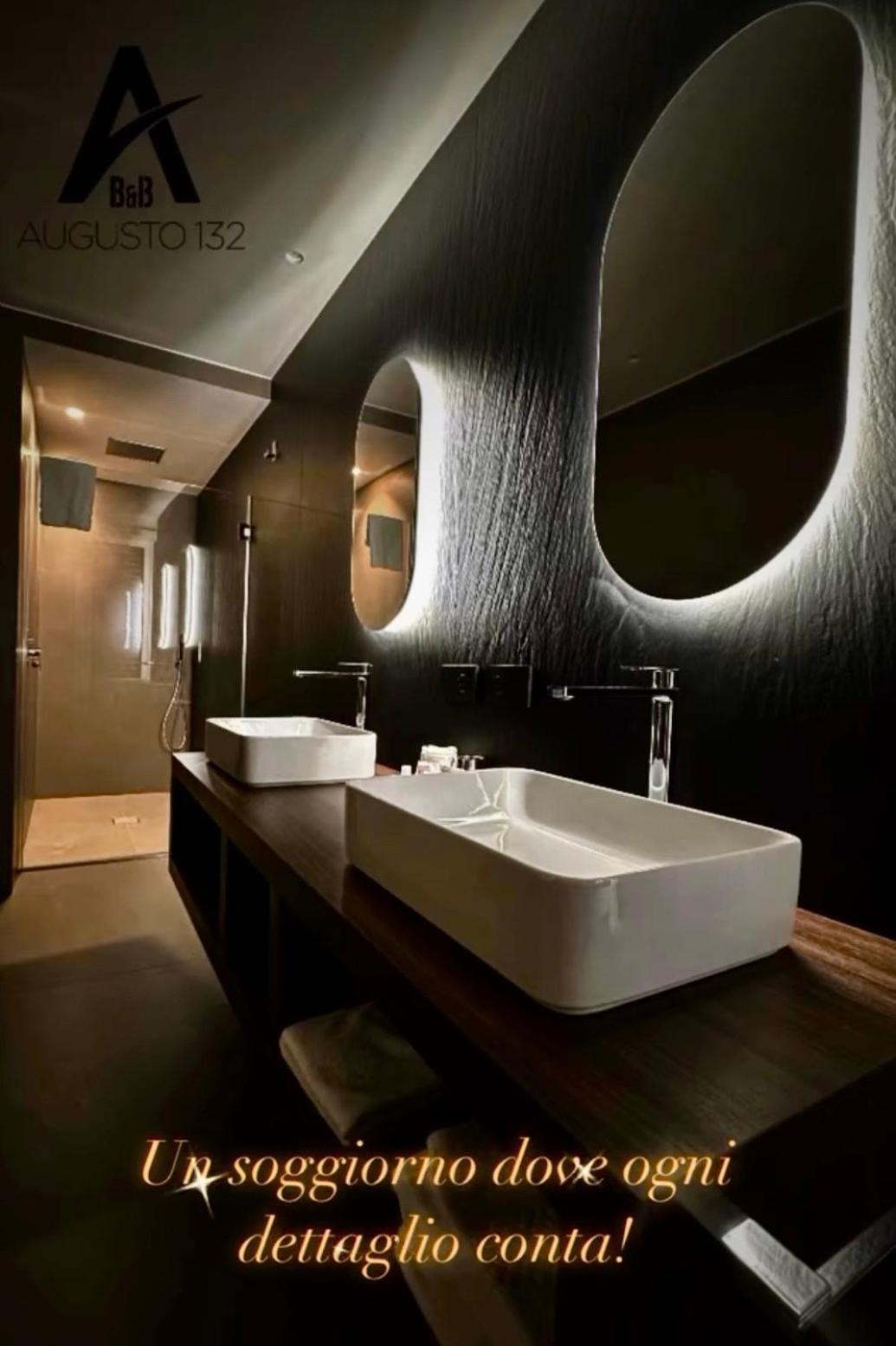Augusto132 Bed & Breakfast Napoli Ngoại thất bức ảnh